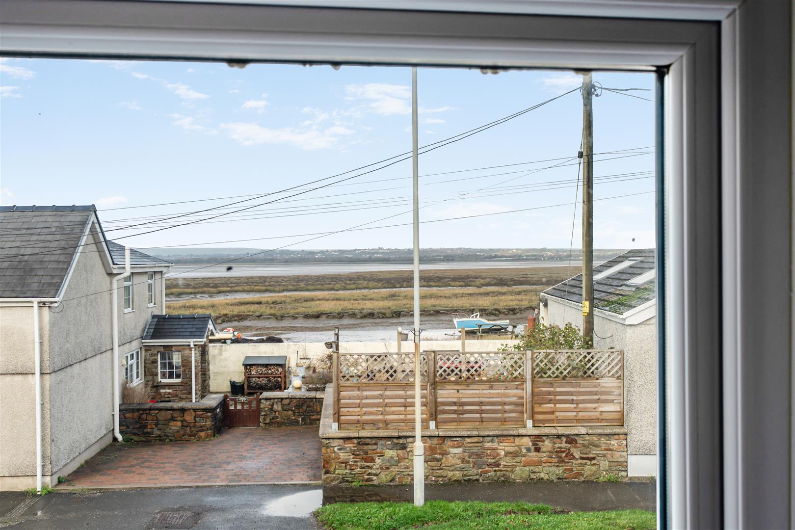 West End, Penclawdd, Swansea, SA4 3YX